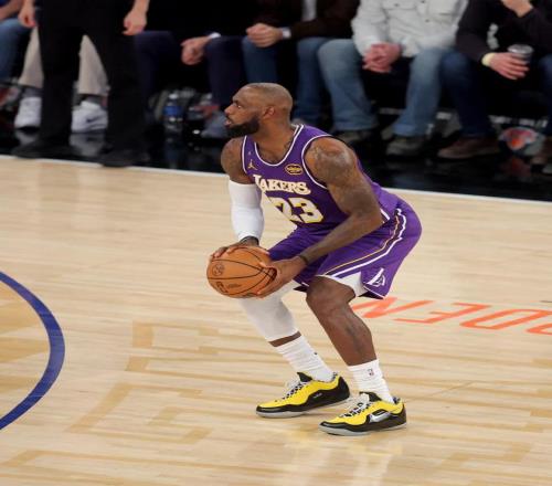 CBA,西蒙斯闪电,式上篮一击,火狐,HuoHu,火狐官网,火狐体育官网,火狐体育下载,火狐APP